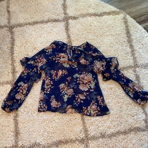 MARY AND MABEL Womens Floral blouse